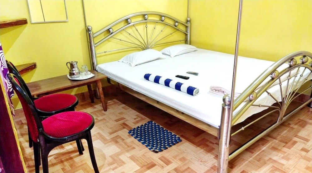 Basic Double Room, Garden View photo 2