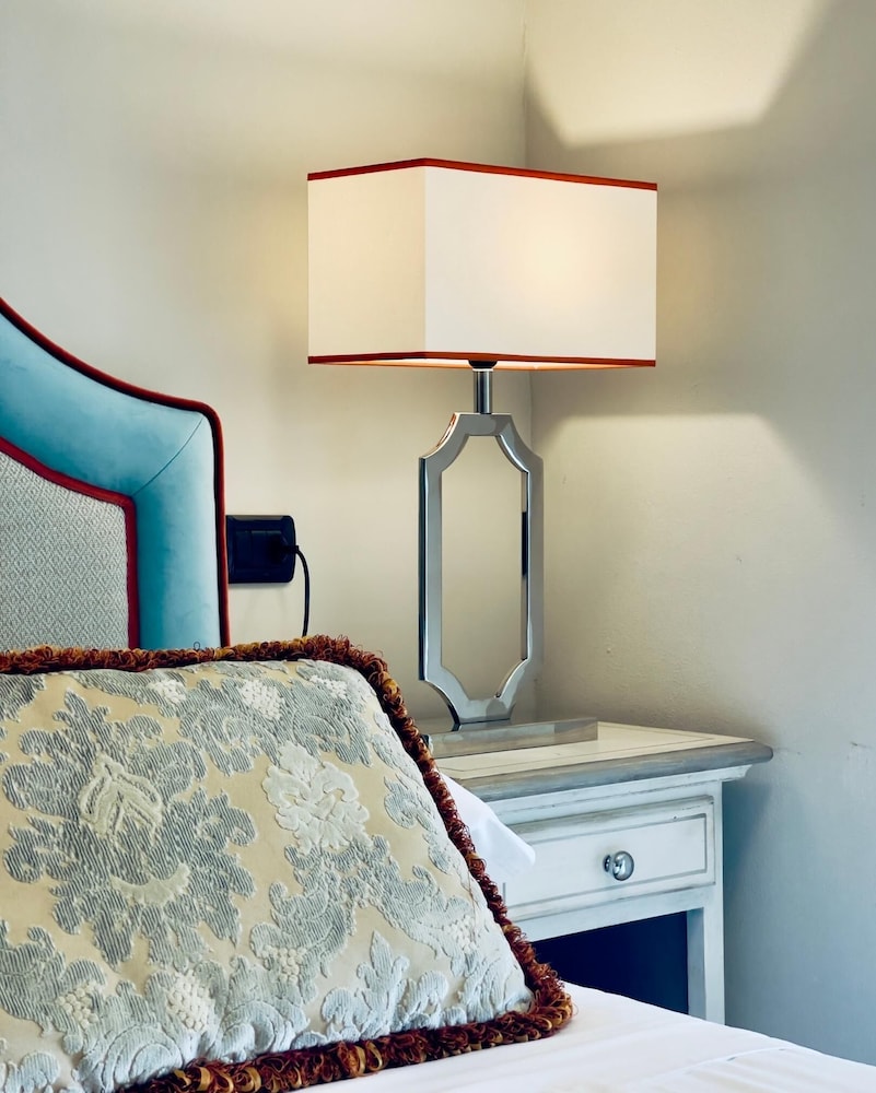 Double Room - Photo 6