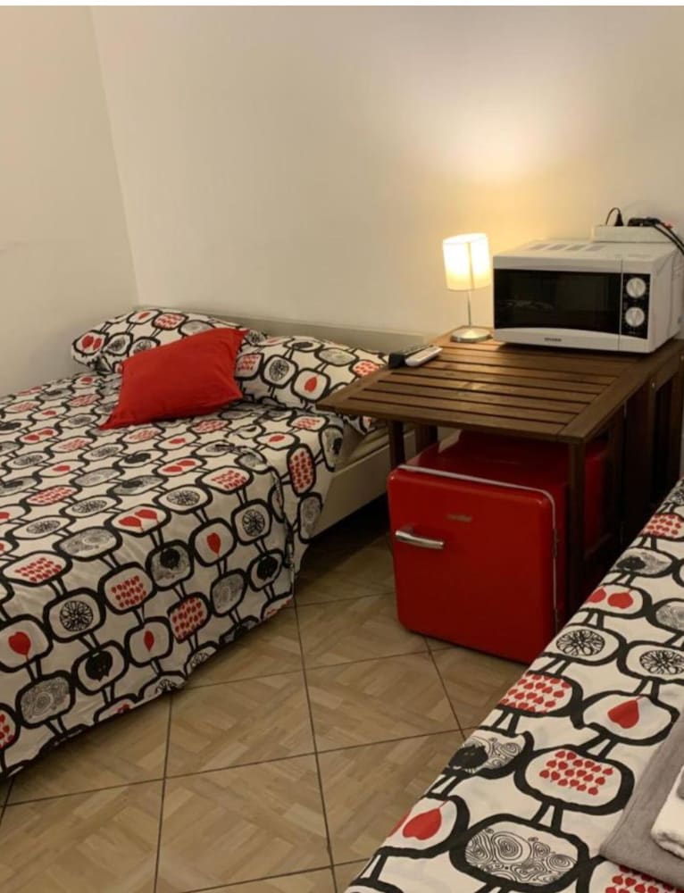 Basic Double Room, Shared Bathroom