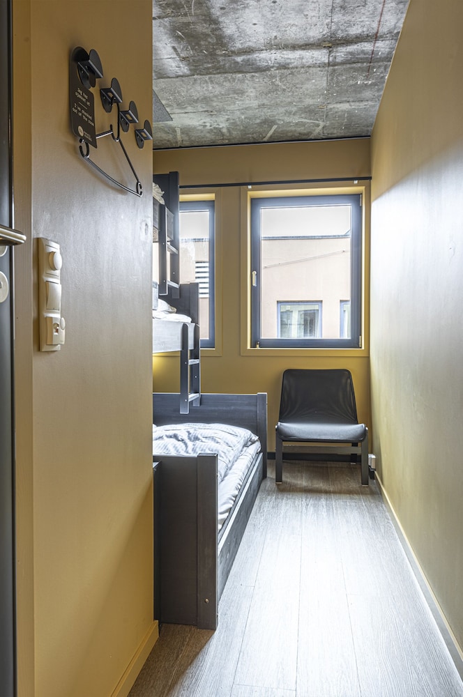 Economy Quadruple Room