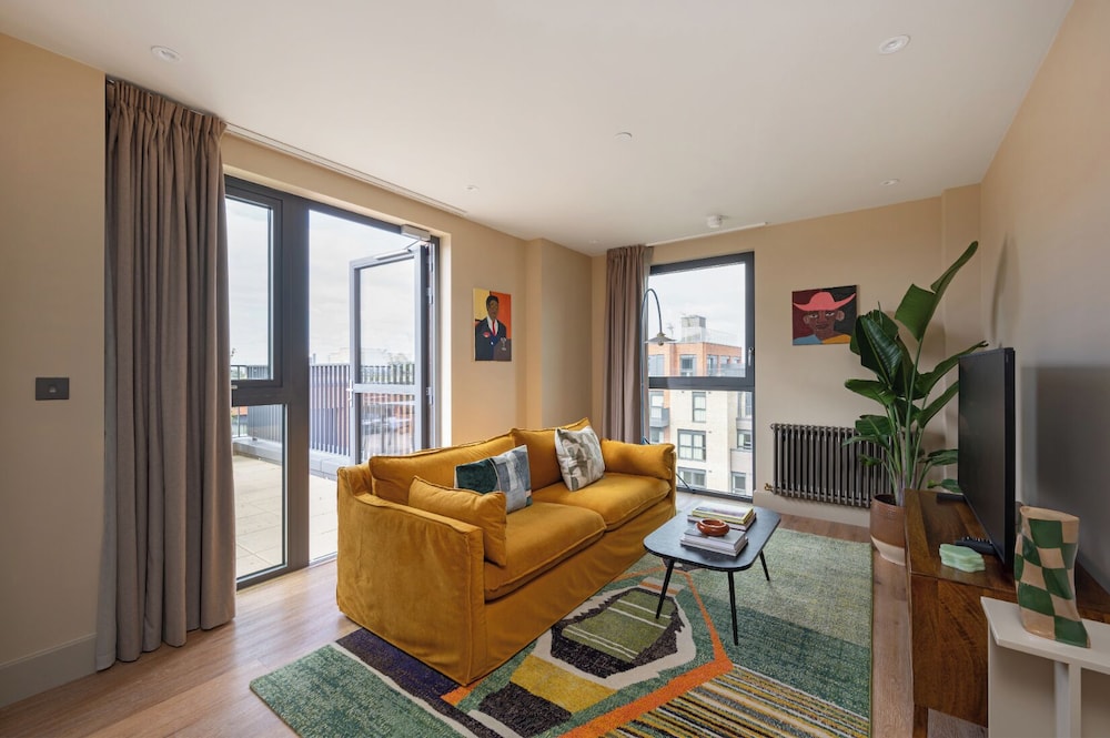 Deluxe Apartment photo 3