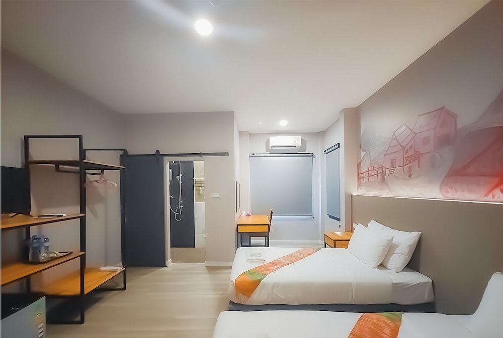 Standard Double or Twin Room - Photo 29