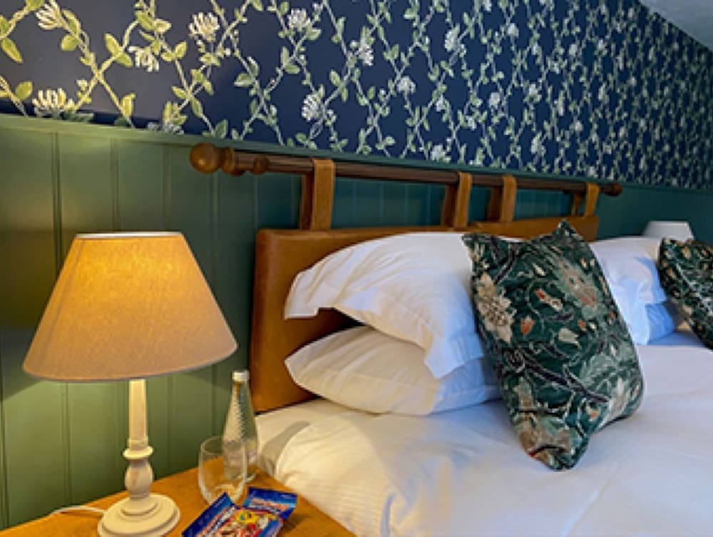 Suite, Ensuite photo 3