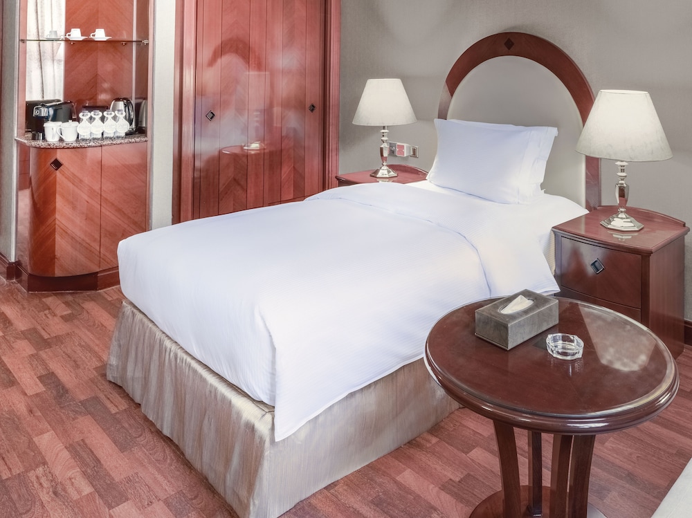 Single Room, 1 King Bed