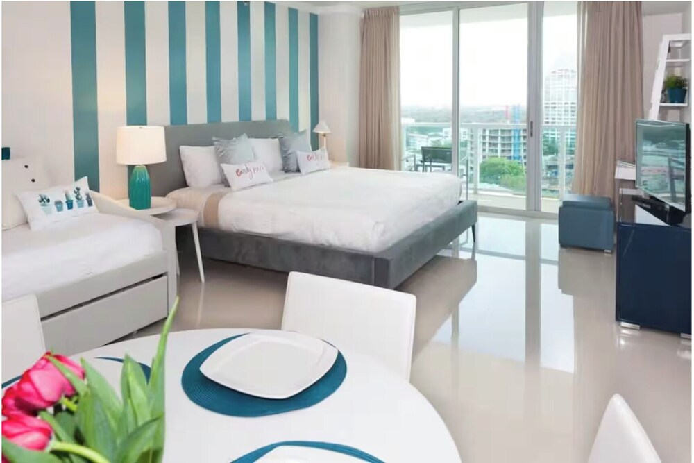 Luxury Suite, Ocean View photo 2