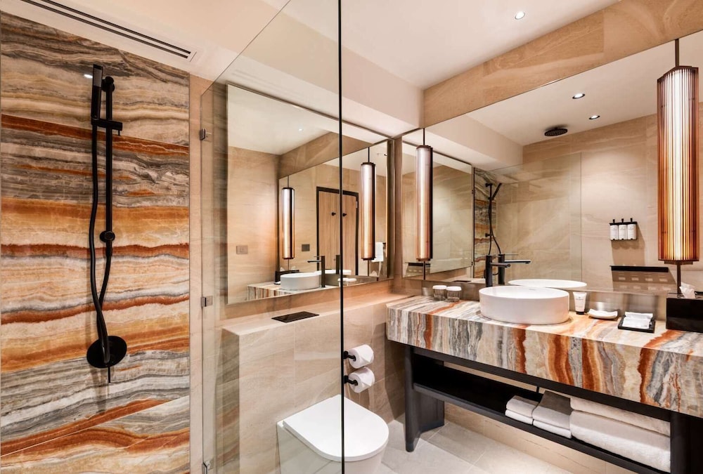 Premier Twin Room