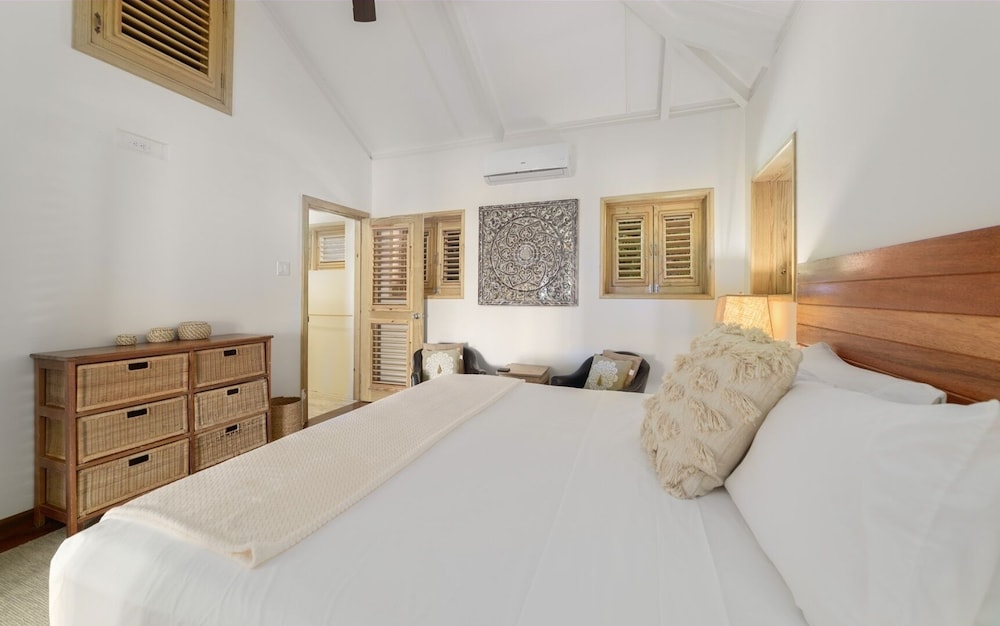 House, 3 Bedrooms photo 3