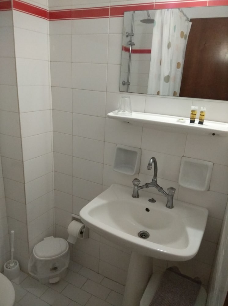 Triple Room (2 adults +1 child) photo 2