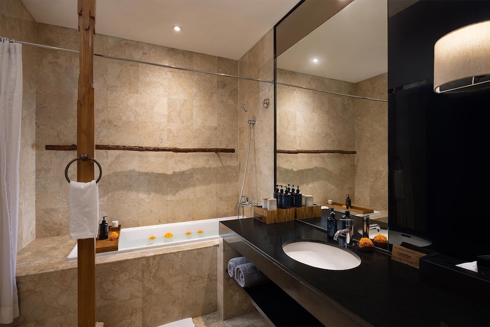 Suite (Sadara) - Photo 3