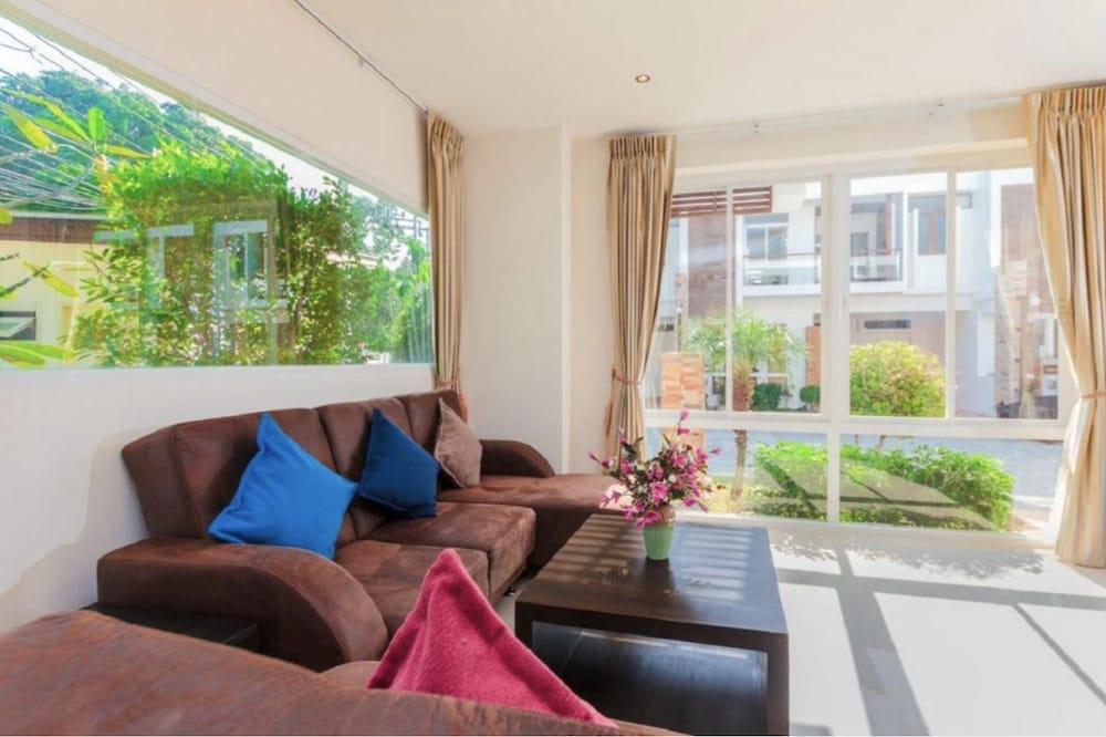 Premier Townhome