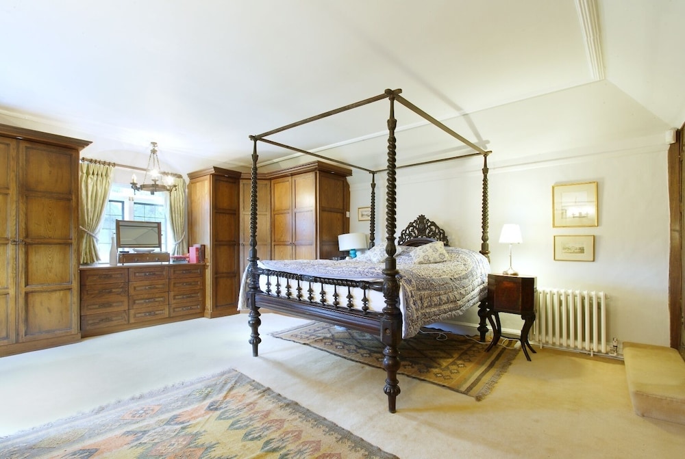 Superior Double Room, Ensuite, Garden View (The Tabor Room) photo 3