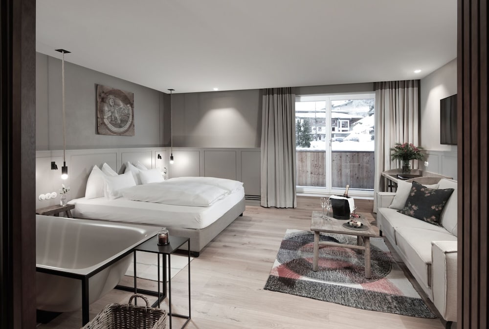Superior Double Room (Junior Suite) photo 3