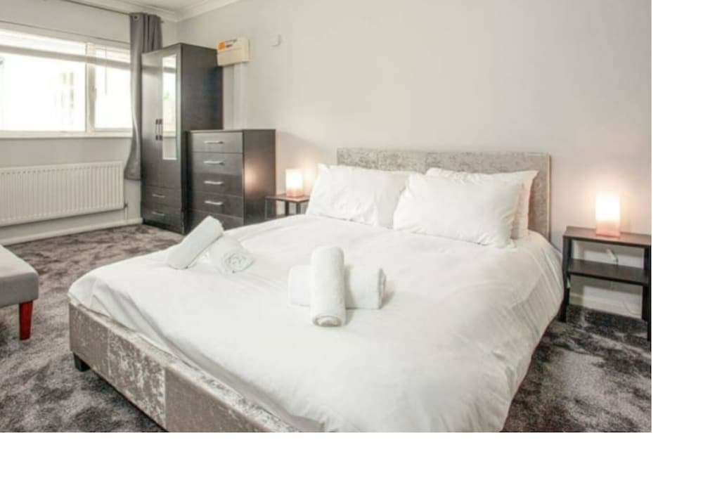 Family House, Ensuite (8 Minutes to seafront) photo 1