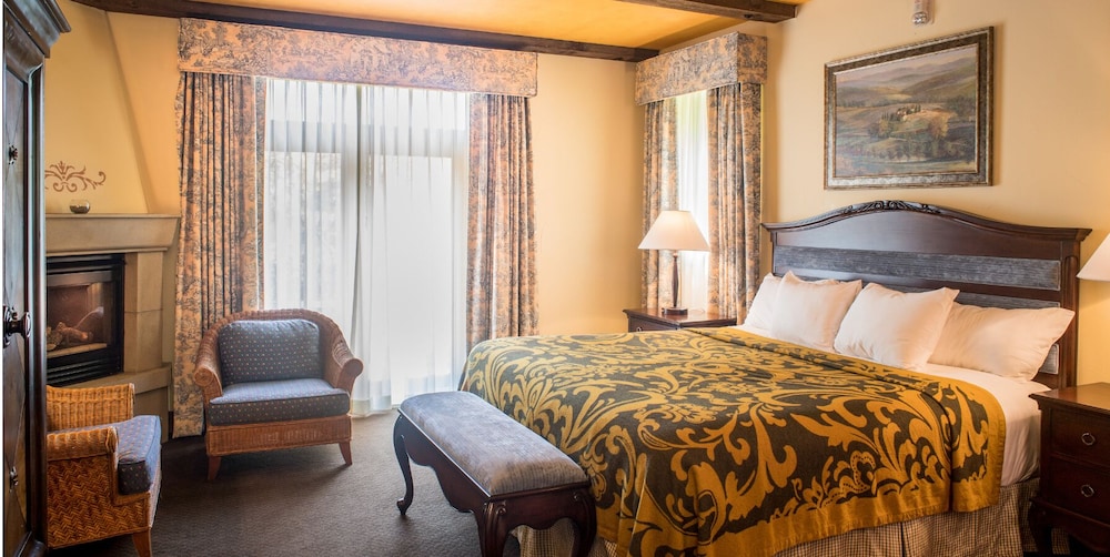 Room, 1 King Bed, Accessible, Garden View (Accessible King Room)