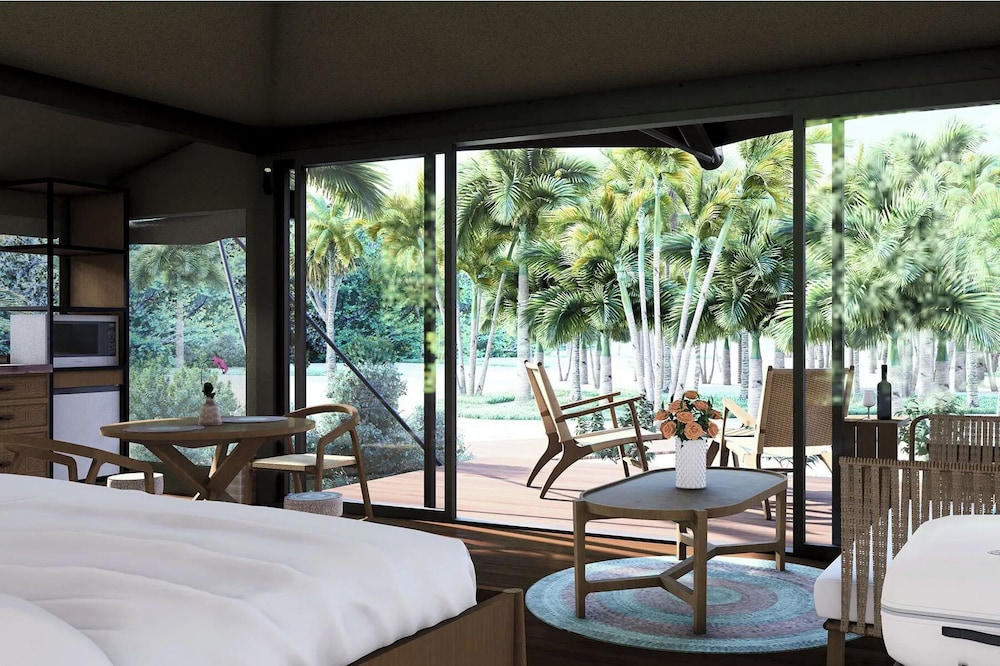 Garden Glamping Villa