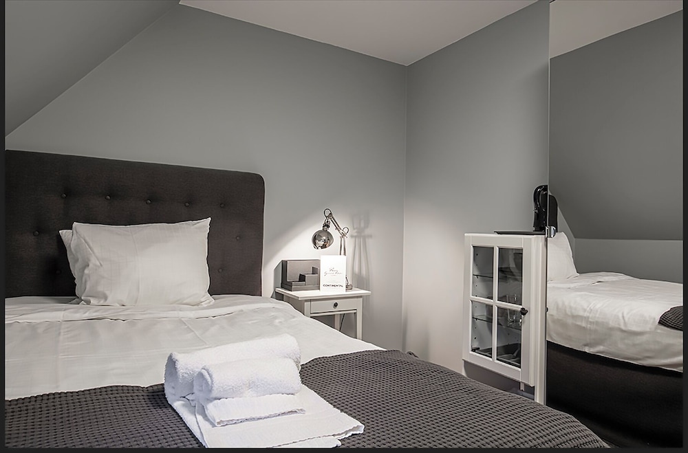 City Studio, 1 Large Twin Bed photo 3