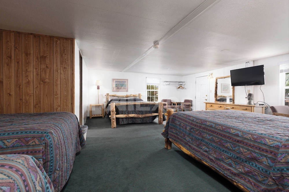 Standard Quadruple Room photo 1
