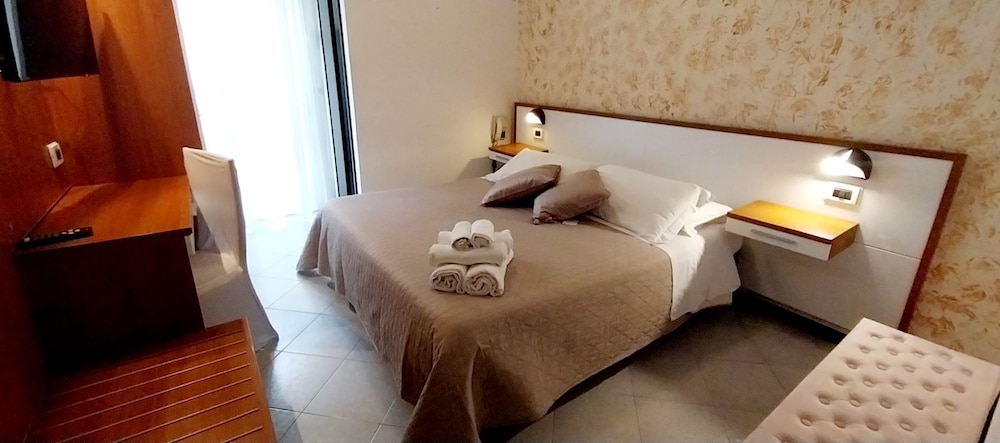 Single Room photo 1