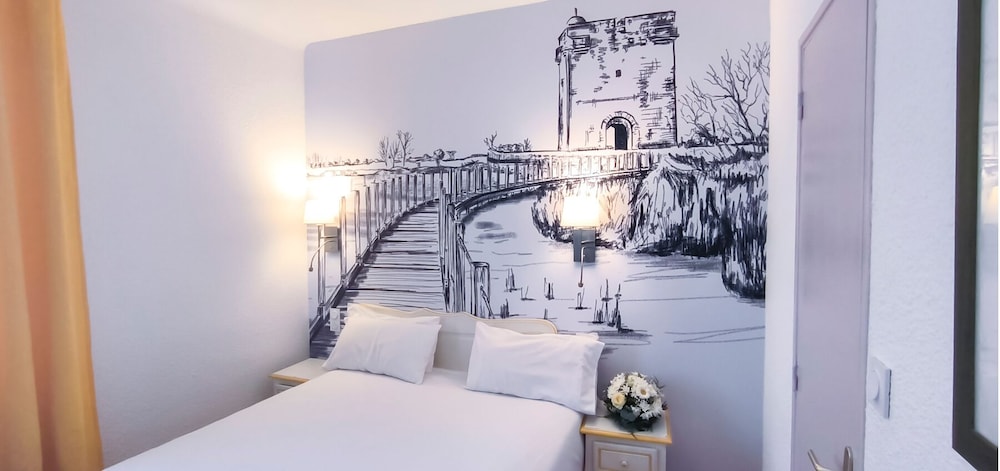 Standard Double Room - Photo 2