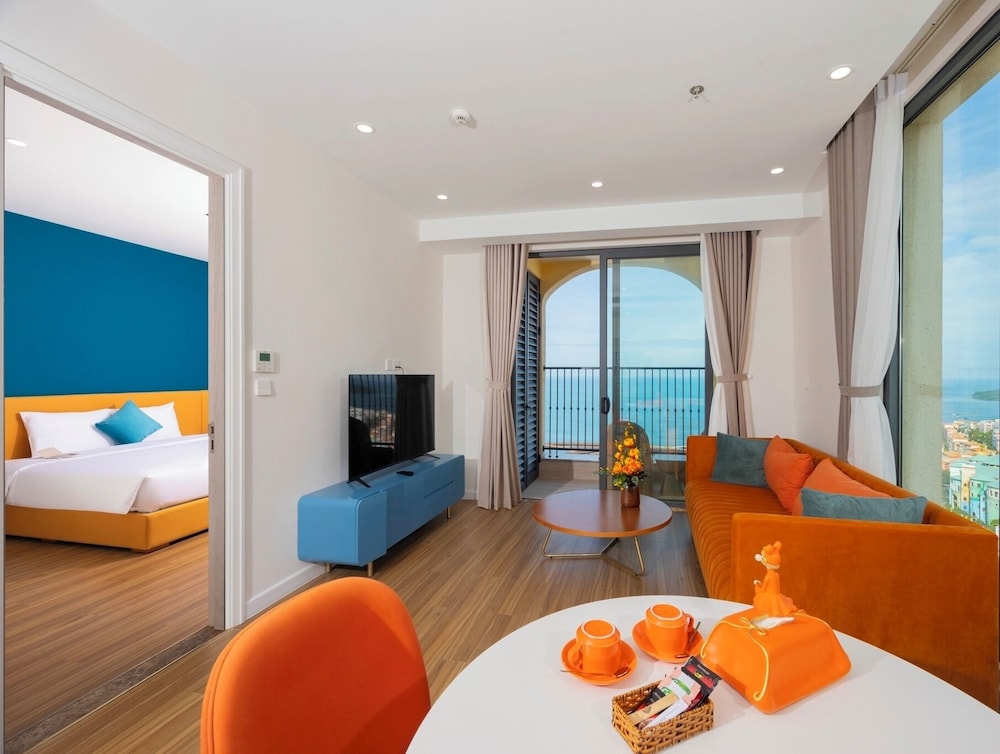 Atermis One Bedroom Apartment - Firework and Ocean View