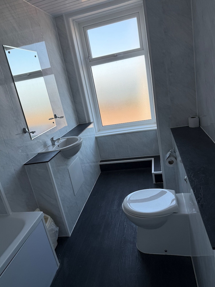 Double Room, Sea View - Photo 6