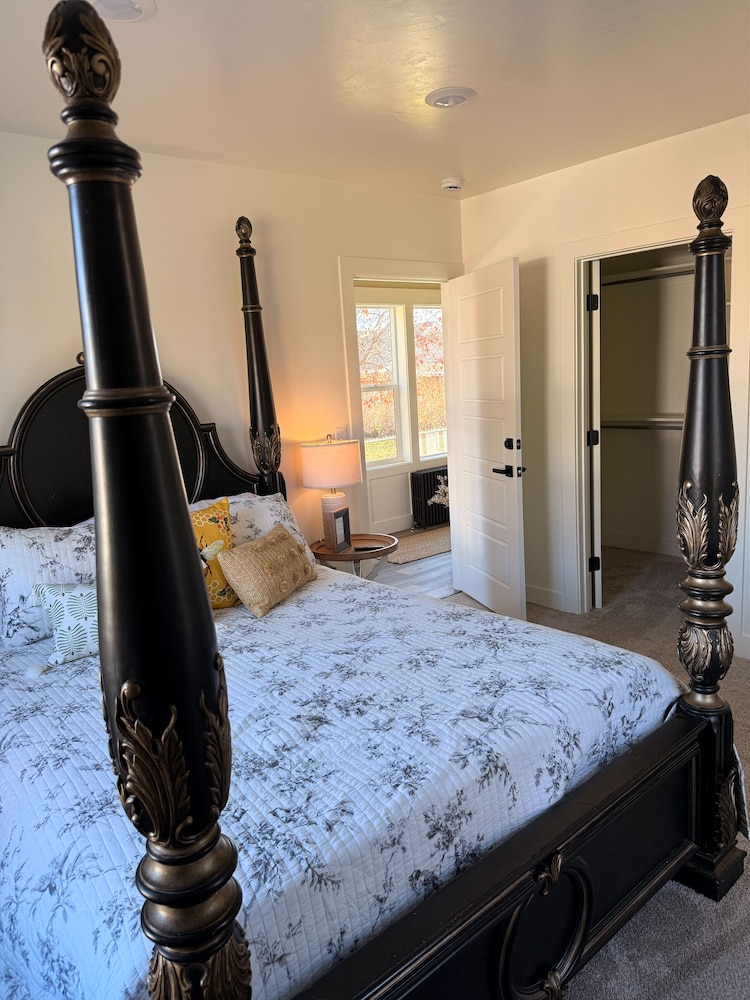 Comfort Single Room, Mountain View