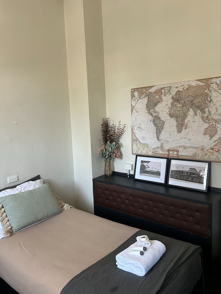 Standard Twin Room photo 2