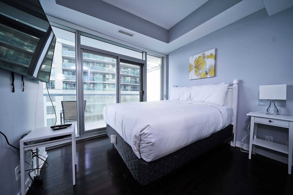 Royal Apartment, 3 Bedrooms, 2 Bathrooms thumbnail 5