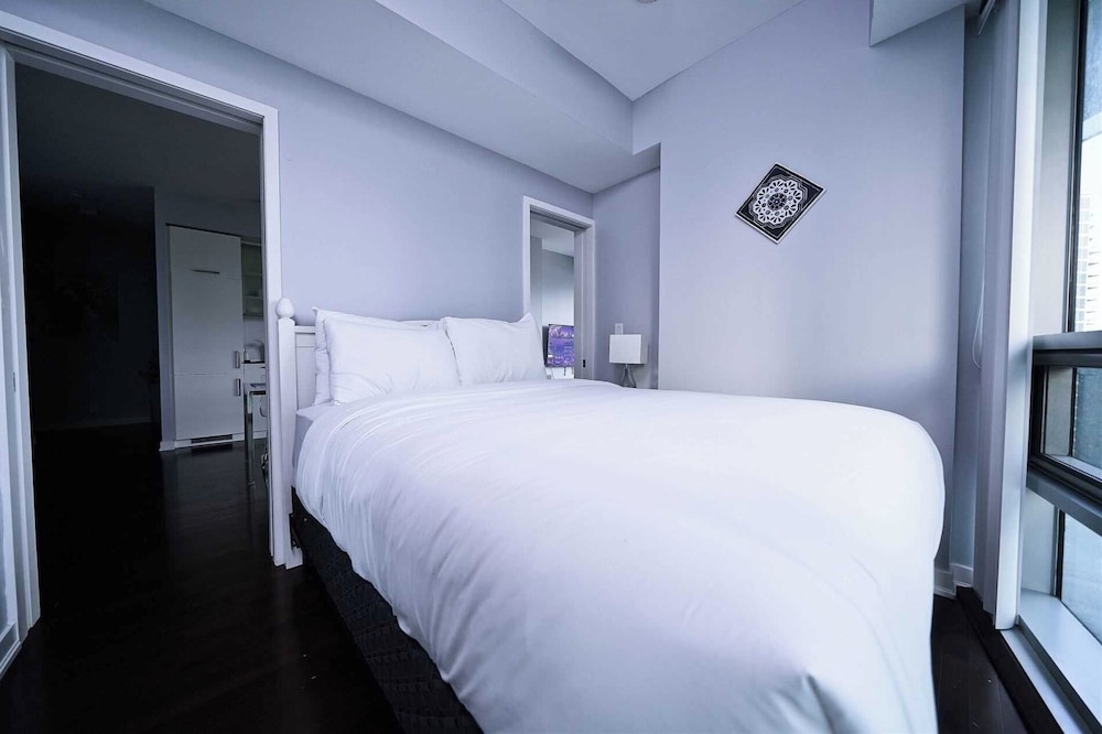Family Apartment, 3 Bedrooms, 2 Bathrooms thumbnail 6