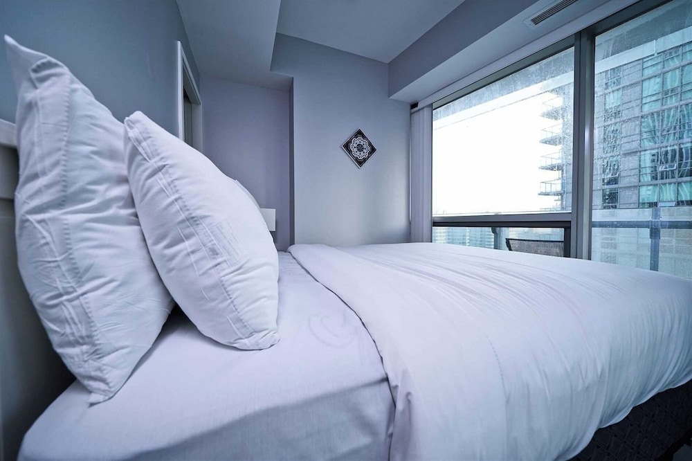 Royal Apartment, 3 Bedrooms, 2 Bathrooms