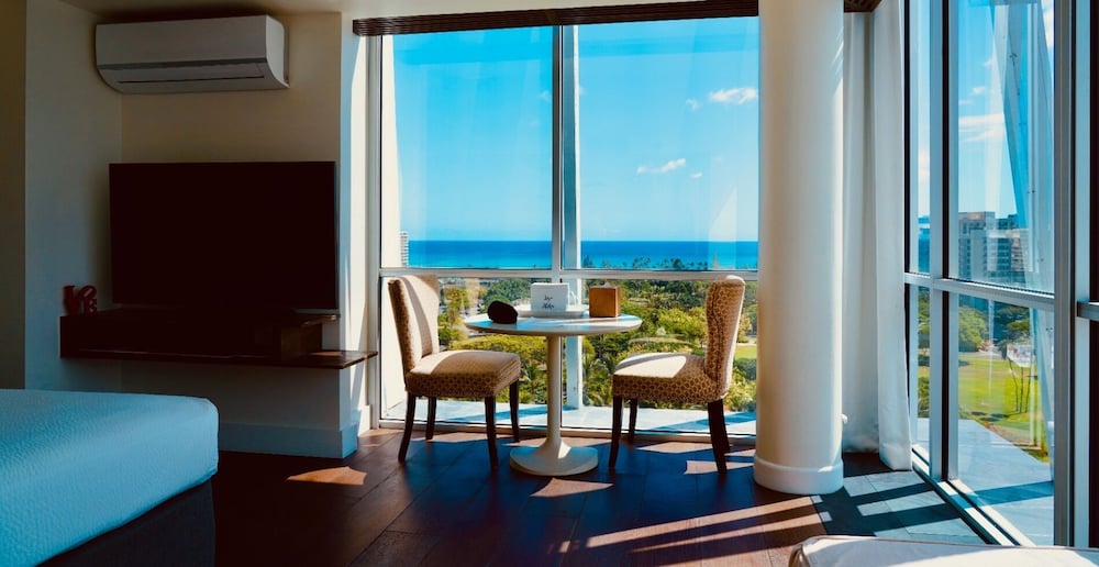 Platinum Ocean View Skyline Penthouse Kitchenette (Club Access) - Photo 1