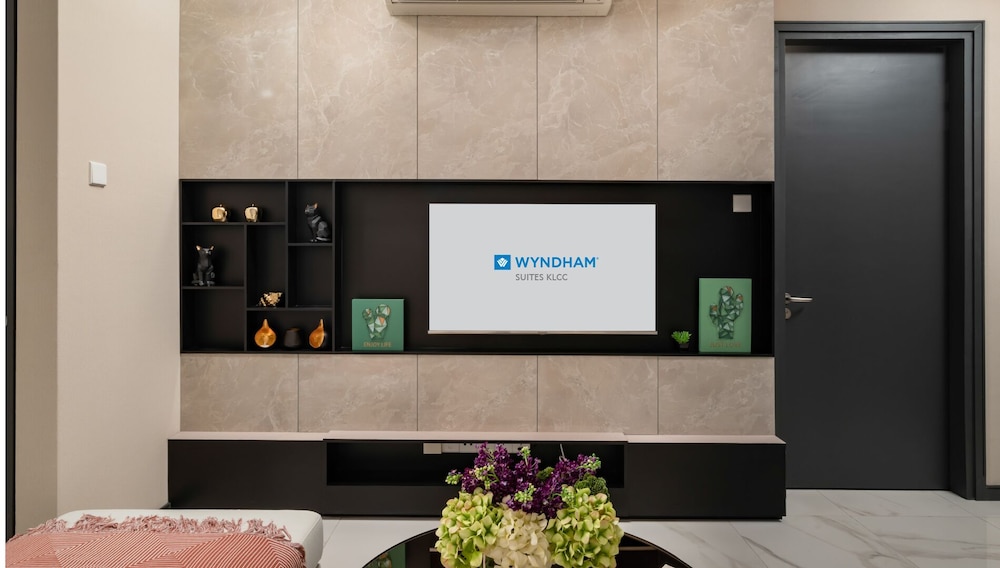Wyndham Duplex Suite
