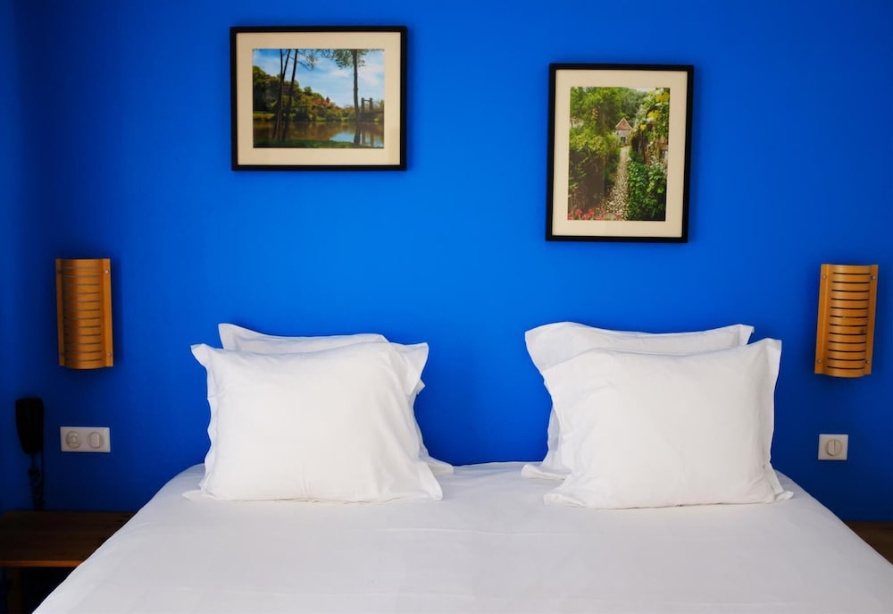 Standard Double Room photo 3