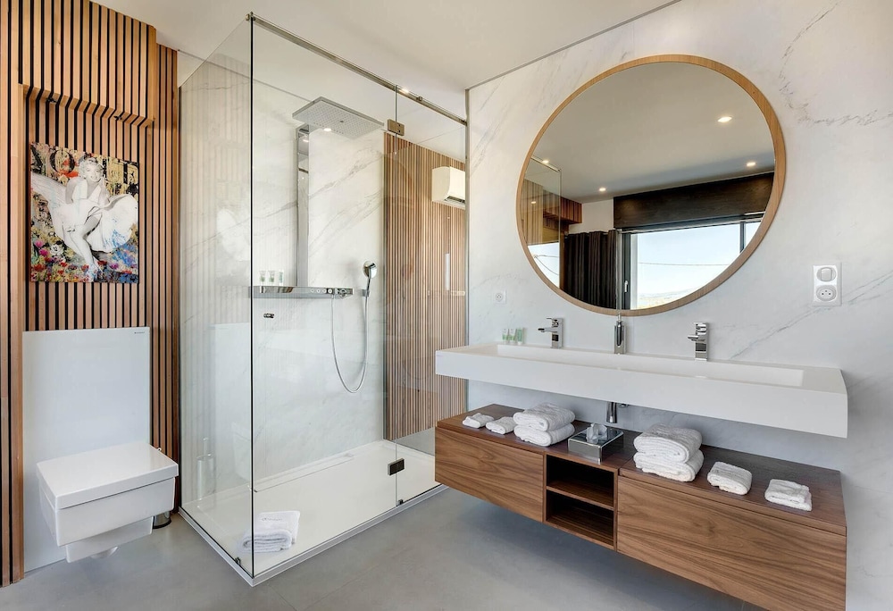 Executive Double Room, 1 Queen Bed, Private Pool, Sea View photo 2