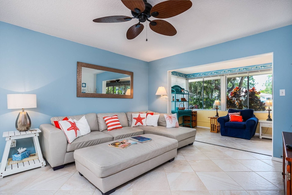 Condo (Moonmist Circle-Steps to Heated Pool) photo 1