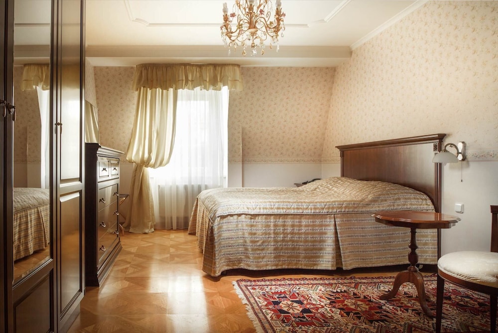 Superior Suite photo 1