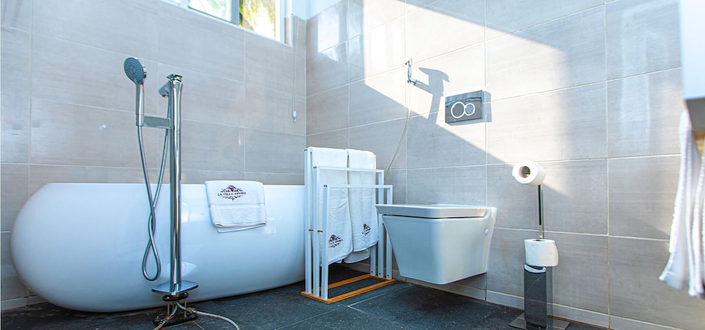 Luxury Chalet photo 2