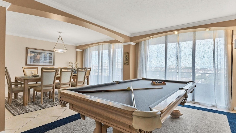 Condo, 3 Bedrooms