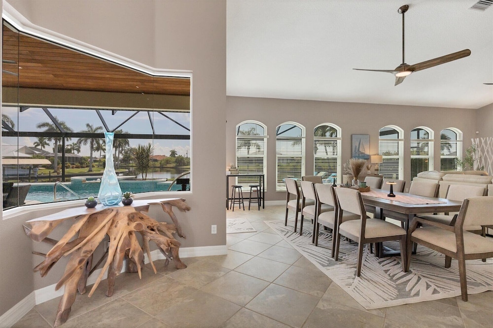 House, Multiple Beds, Pool Access (Ant8256) photo 2