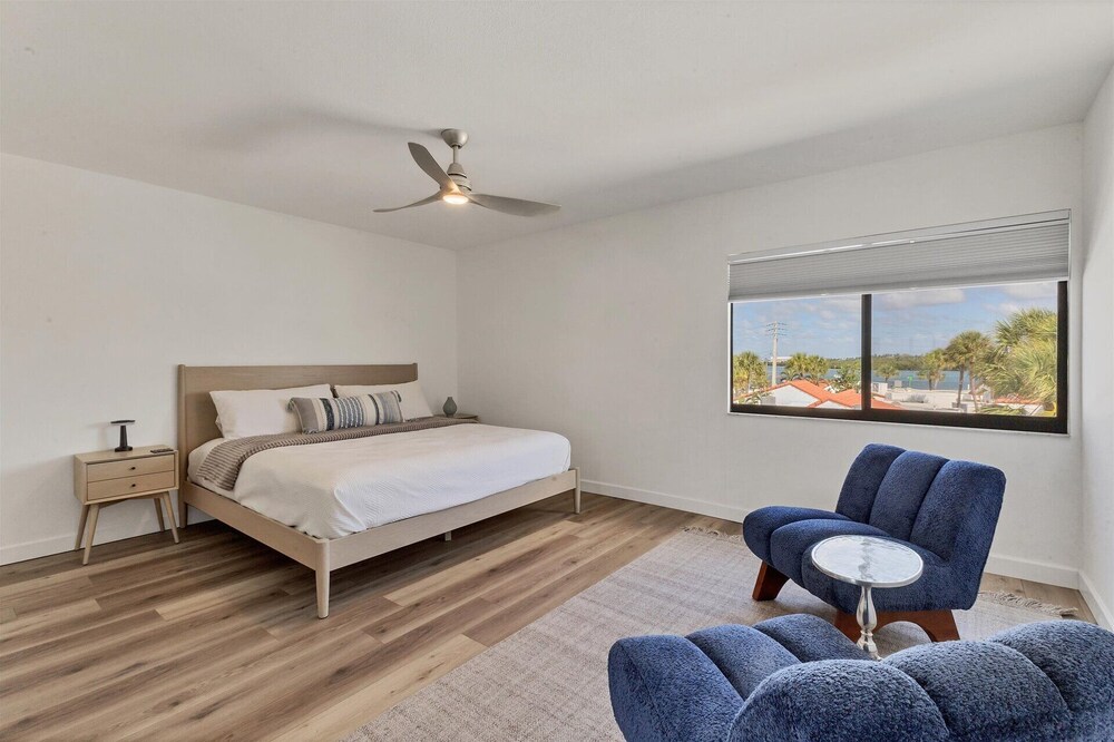 House, Multiple Beds, Patio, Partial Ocean View (TAR1555-B212) photo 2