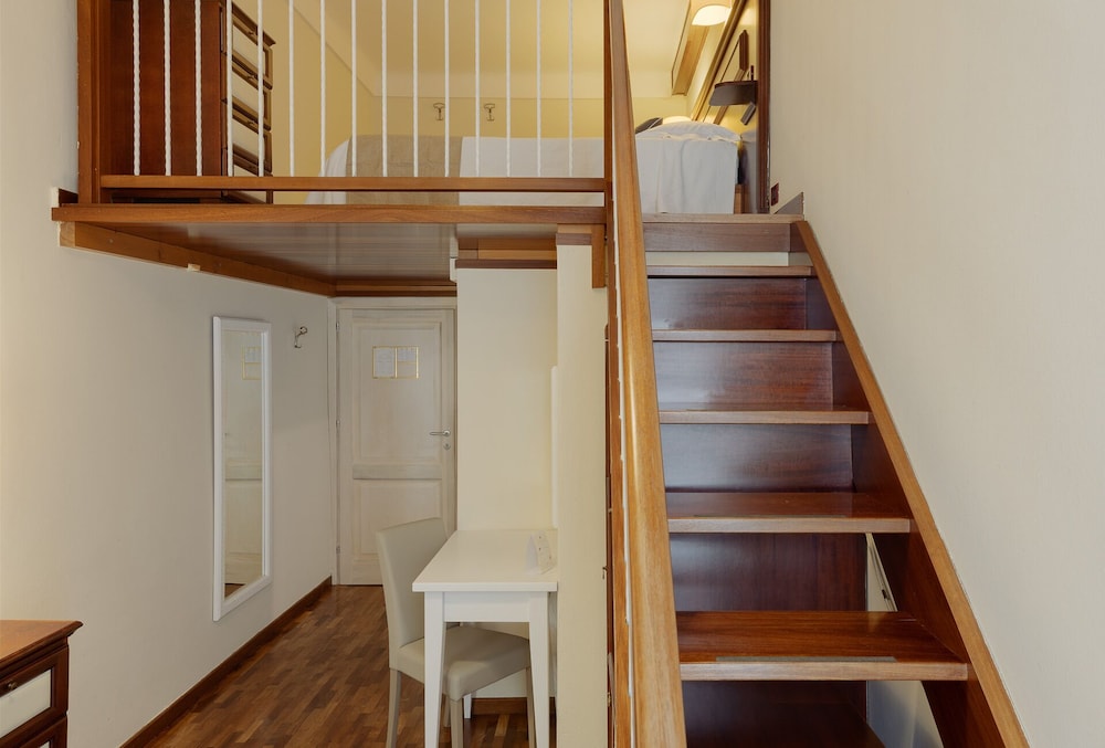 Classic Double Room, City View (due livelli) - Photo 1
