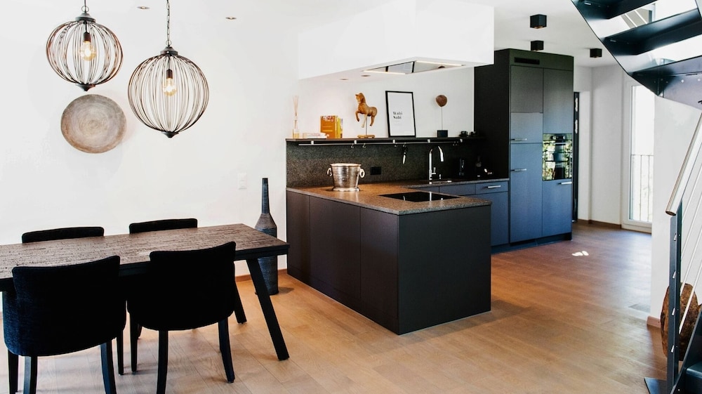 Luxury Penthouse, 1 King Bed with Sofa bed, Terrace