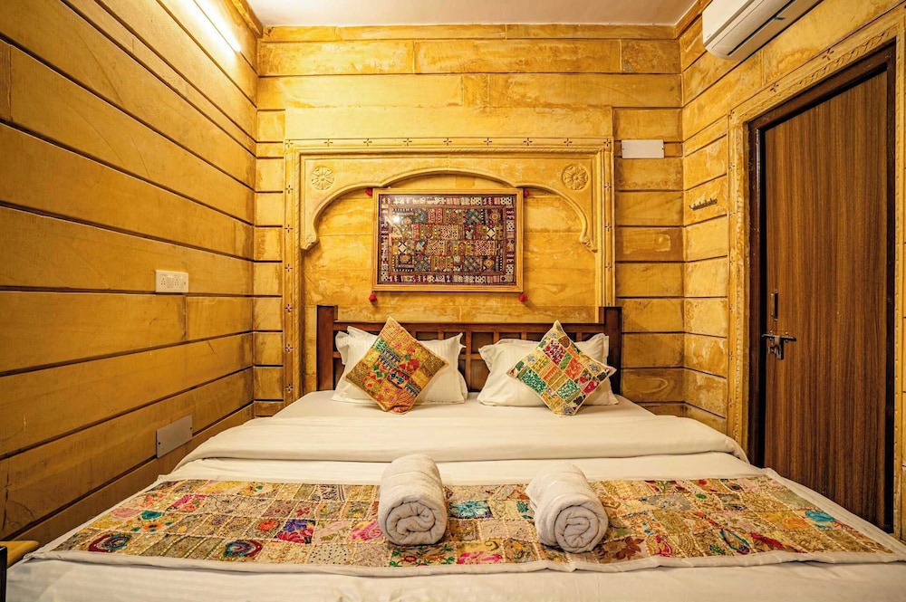 Superior King Room - Photo 8