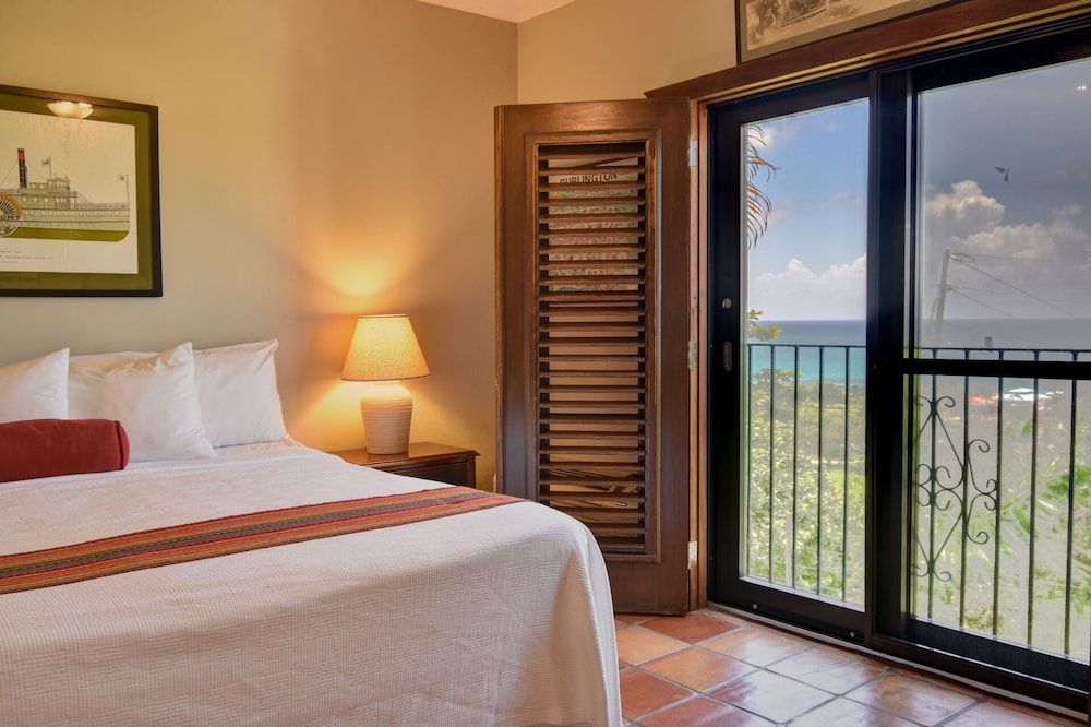 Romantic Double or Twin Room, 1 Bedroom, Ocean View (Caribbean Rooms - Twin/King ADA) photo 2