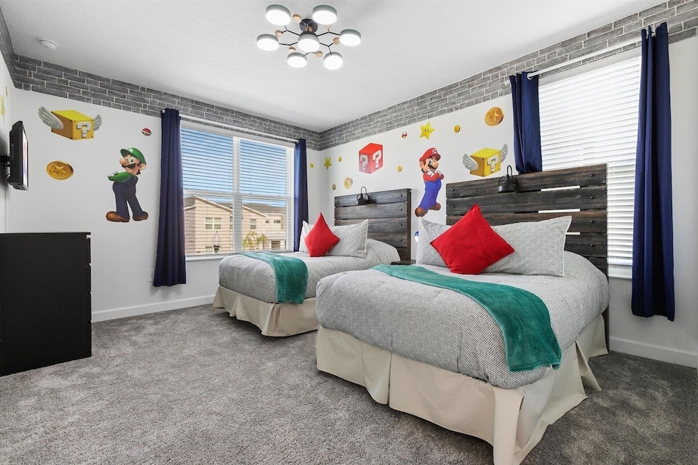 House, 5 Bedrooms