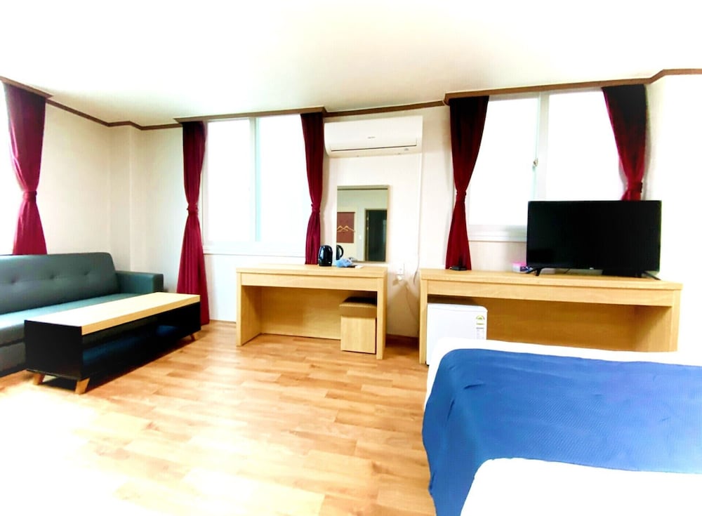 Standard Quadruple Room photo 2