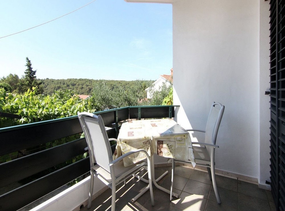 Studio (Nik - 50m from beach - A2(2))