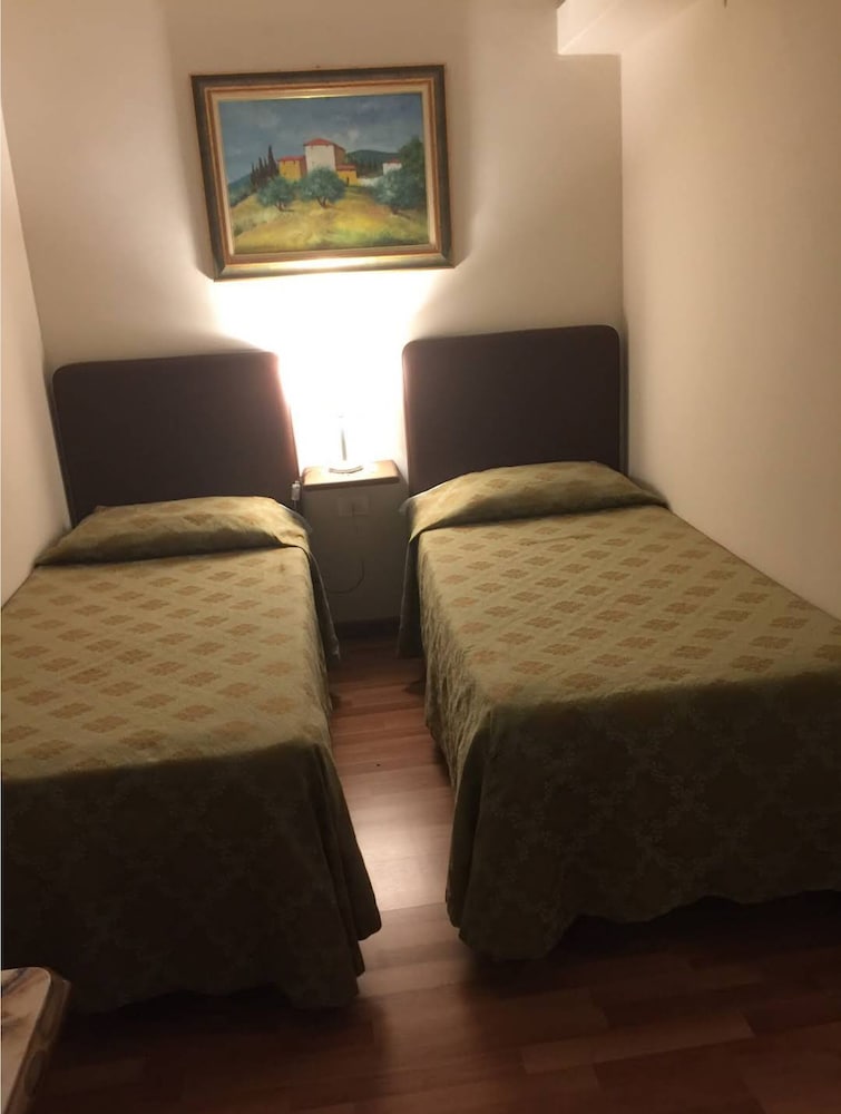 Family Quadruple Room, Multiple Beds