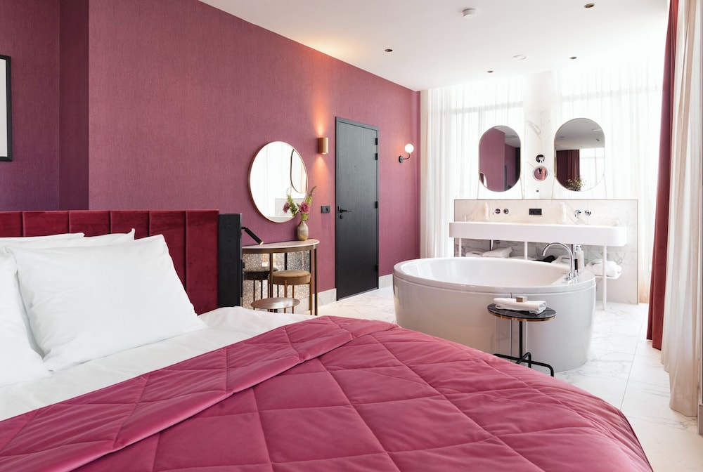 Luxury Room photo 2