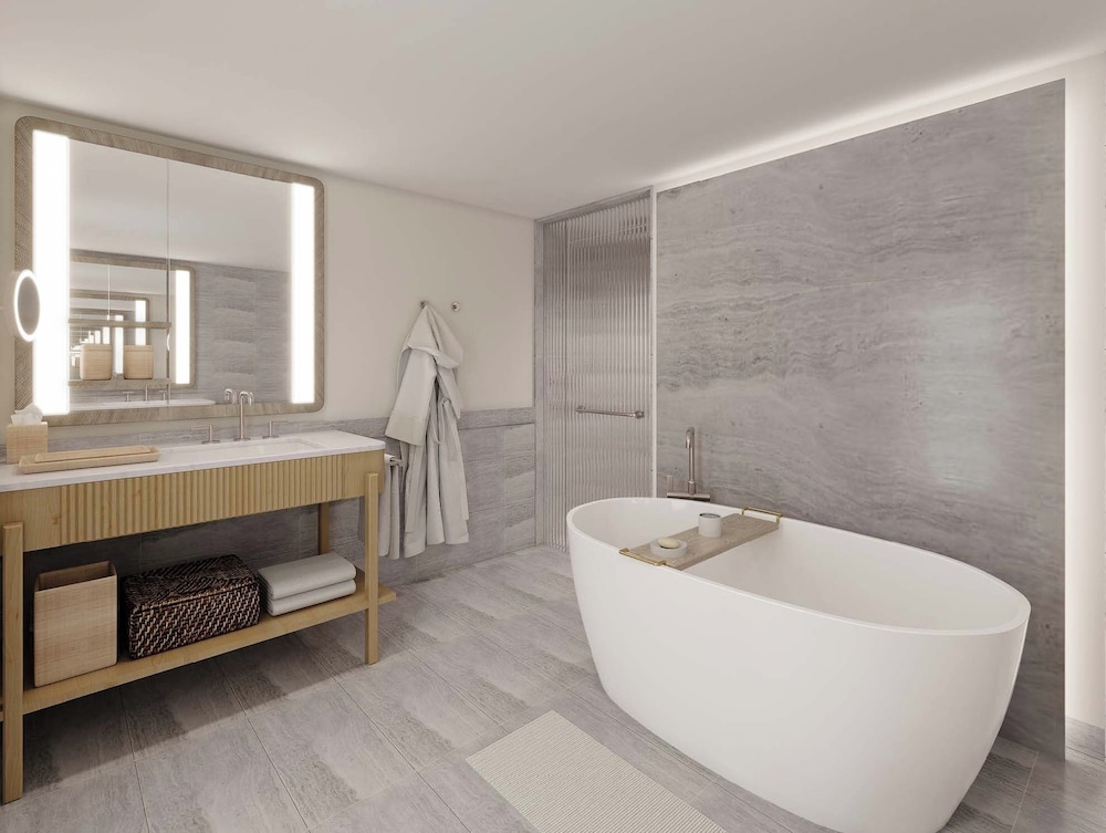 Fairmont Gold, Signature Suite, 1 King Bed, Club Lounge Access, Bay View